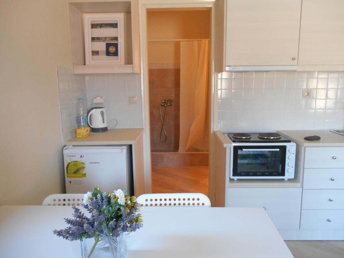 Arapakis Apartment 2 Aegina Exterior foto